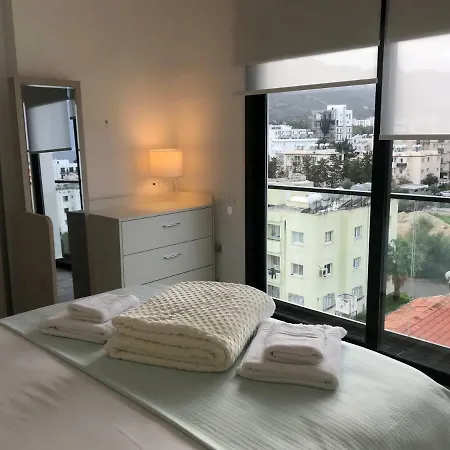 Bnt Luxury 2 Bedroom With Balcony Διαμέρισμα