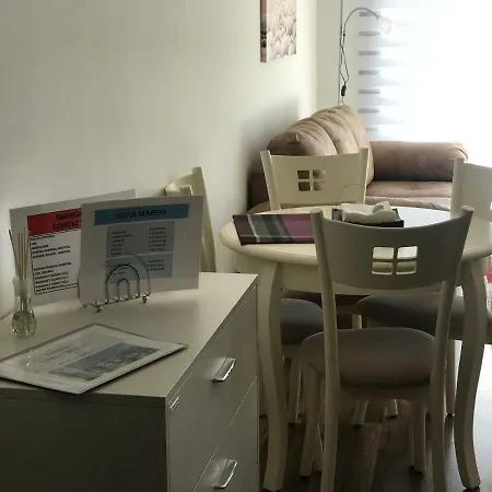 Διαμέρισμα Bnt Luxury 2 Bedroom With Balcony *